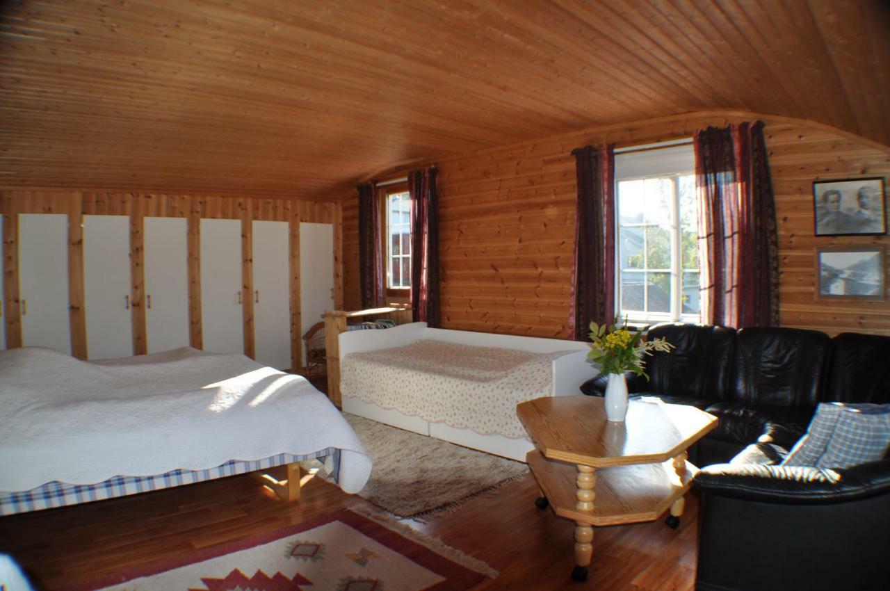 5-Bedroom House In Lofoten ランバ エクステリア 写真